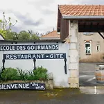 De L'ecole Des Gourmands Ferienhaus Moulin-Neuf
