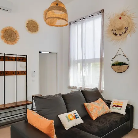 De L'ecole Des Gourmands Holiday home Moulin-Neuf