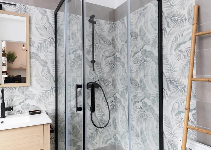 De L'ecole Des Gourmands * Moulin-Neuf