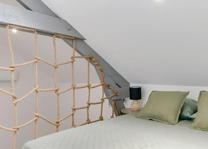 De L'ecole Des Gourmands * Moulin-Neuf