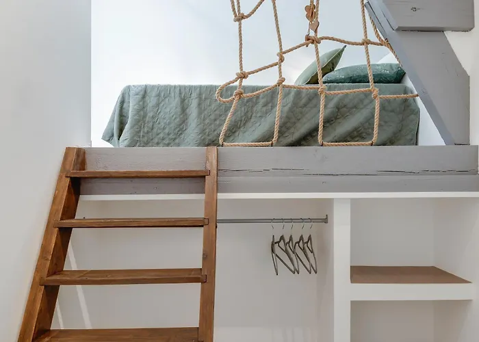 De L'ecole Des Gourmands * Moulin-Neuf